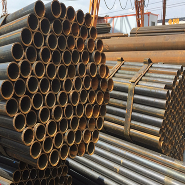 裝修用無縫鋼管好仍是焊接鋼管好？你得當心！這條縫承壓太差